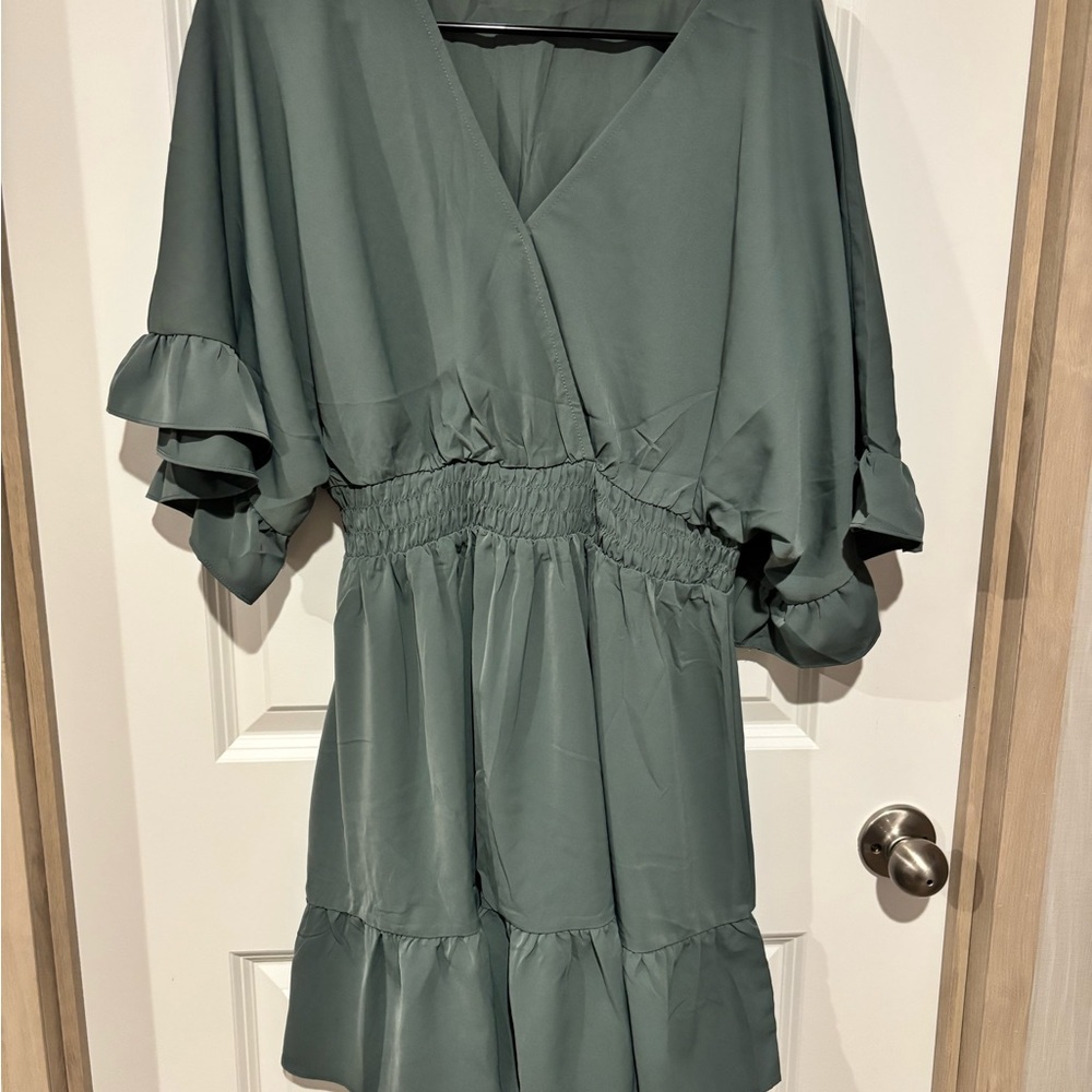 Elegant Green Women's Dress